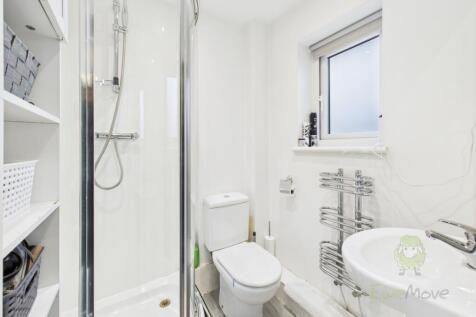 CAM05477G0-PR0017-STILL018