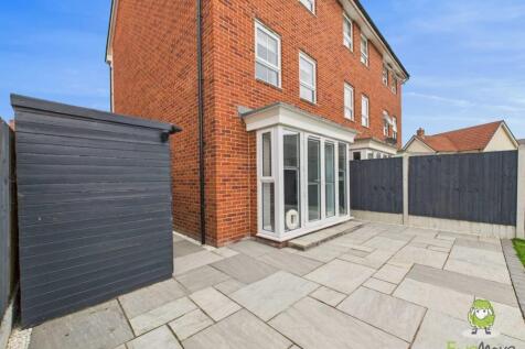 Patio EmilyDimelowEwemoveWhitchurchandNantwich