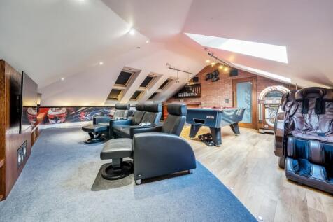 Entertainment Room 