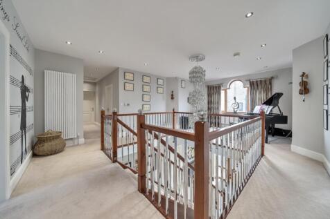 Galleried Landing
