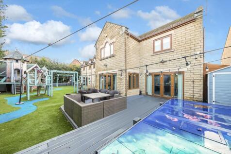 Back Of The House and  Zip Wire