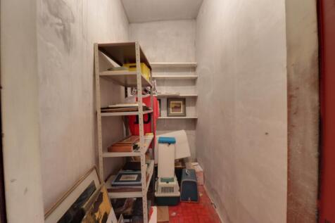 Storage cupboard
