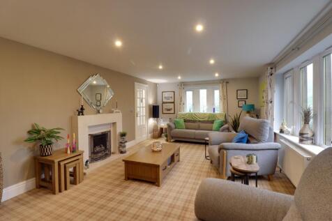 Lounge 4