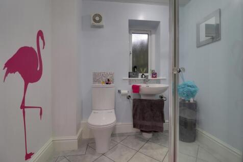 Ground floor bathroom