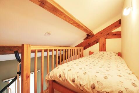Mezzanine above Bedroom 2