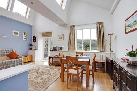 Open Plan Reception Room
