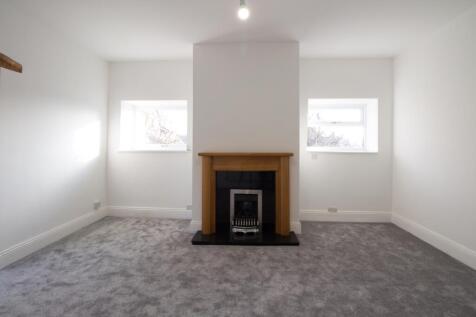 Lounge Adam Hendry EweMove Mirfield