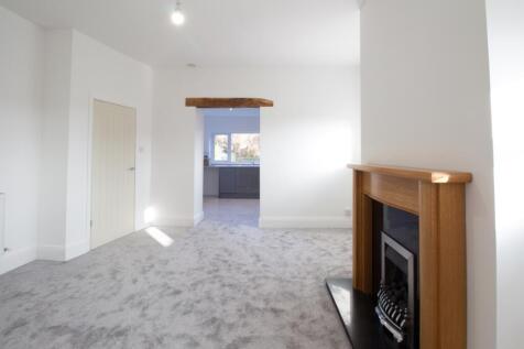Lounge Adam Hendry EweMove Mirfield