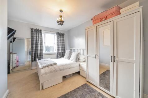 Double Bedroom 1 
