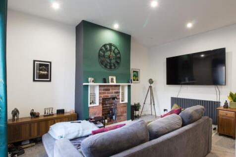 6 Lounge Nab Lane EweMove Adam Hendry
