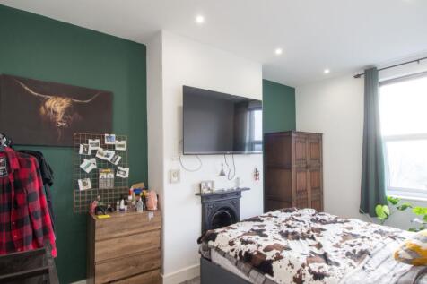 15 Bedroom 2 Nab Lane EweMove Adam Hendry