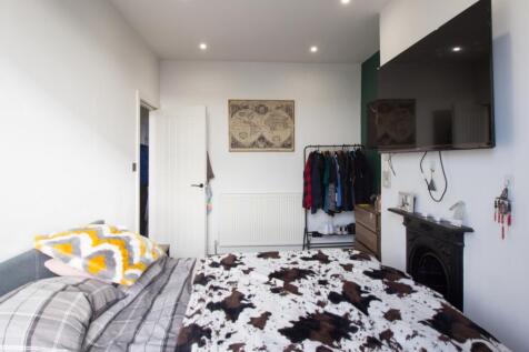 16 Bedroom 2 Nab Lane EweMove Adam Hendry