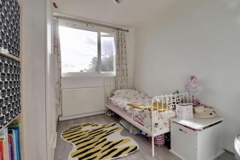 Double bedroom 2