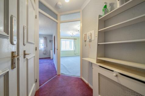 EweMove Harrogate Entrance Hall