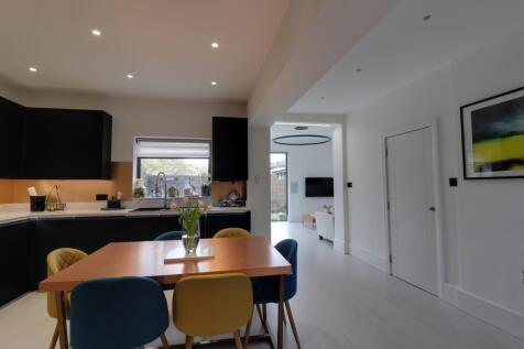 Kitchen 3