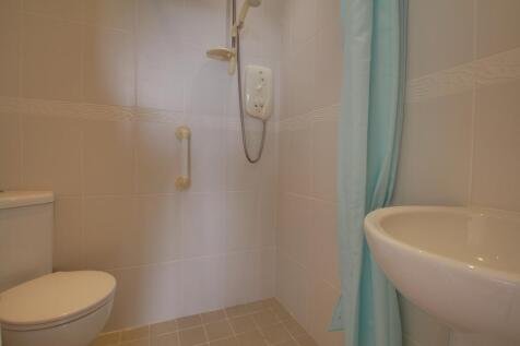 En-suite shower room
