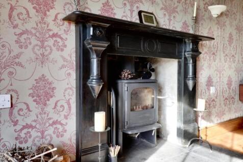 Fireplace with log burner