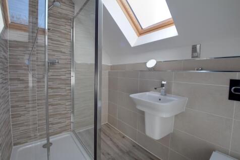 En suite  shower room to bedroom 3