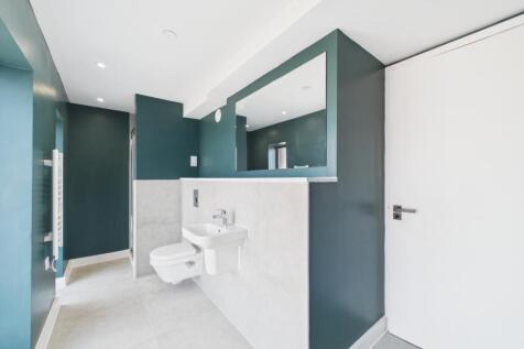 Ensuite Shower Room