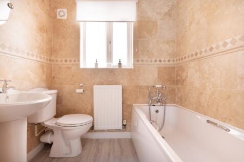 Bathroom Paul Benson Ewemove Goole And Selby