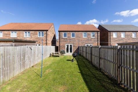 Exterior Rear Garden Paul Benson Ewemove Goole And