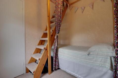 Single bedroom 3