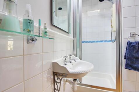 Bedroom 1 ensuite Shower Room
