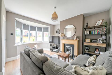 EweMove Harrogate Living Room3
