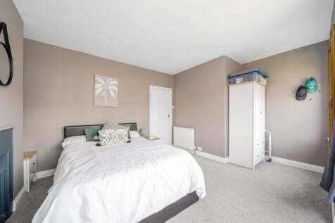 EweMove Harrogate Bedroom1c