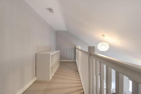 8- Rob Hammond EweMove Pontefract