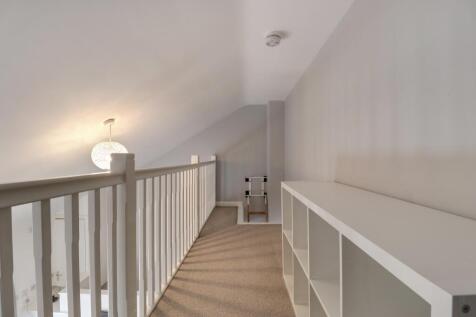 9- Rob Hammond EweMove Pontefract