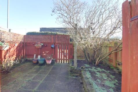 Front garden 1