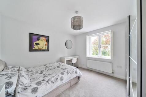 Estate Agent in Harrogate Bedroom 2