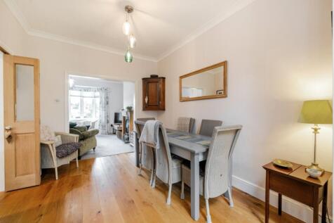 Harrogate Estate Agent Dining Room1