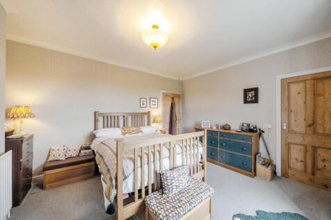 Harrogate Estate Agent Bedroom 1b