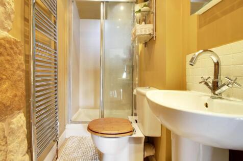 Bedroom 1 ensuite Shower Room
