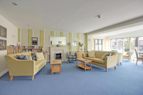 Communal Lounge