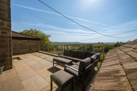 Terraced patio