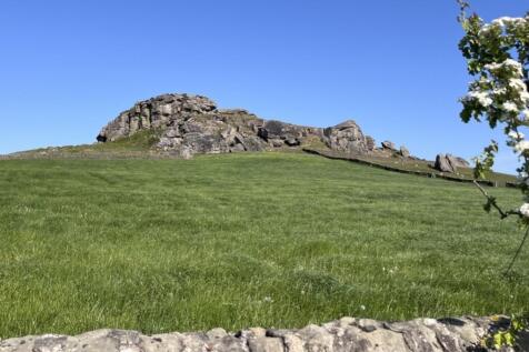 Nearby Almscliffe Crag