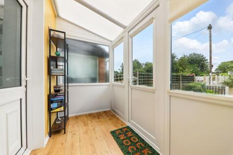 Garden Street Sun Room 2 - EweMove Pontefract