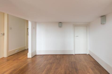 Ledgard -8 Adam Hendry EweMove estate and lettings
