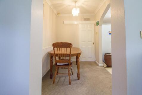 BEECHWOOD ROAD MIRFIELD WF14 9JX -18 Adam Hendry E