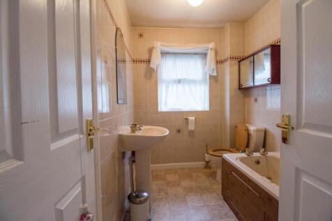 BEECHWOOD ROAD MIRFIELD WF14 9JX -5 Adam Hendry Ew