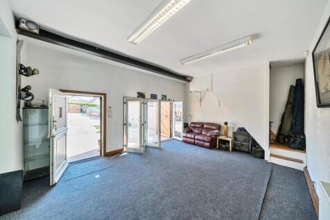 Annexe - Main Room