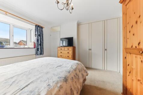 Parkhead Close - Master 2 - EweMove Wakefield