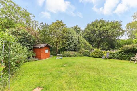 Parkhead Close - Garden 2 - EweMove Wakefield