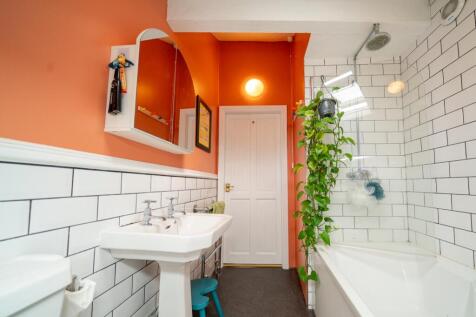 King Street - Bathroom