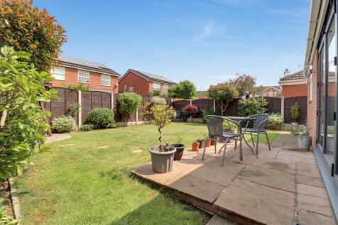 2- Rob Hammond EweMove Pontefract