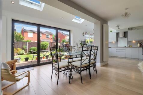 3- Rob Hammond EweMove Pontefract
