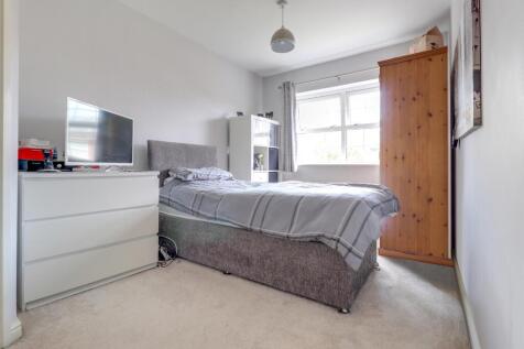 15- Rob Hammond EweMove Pontefract